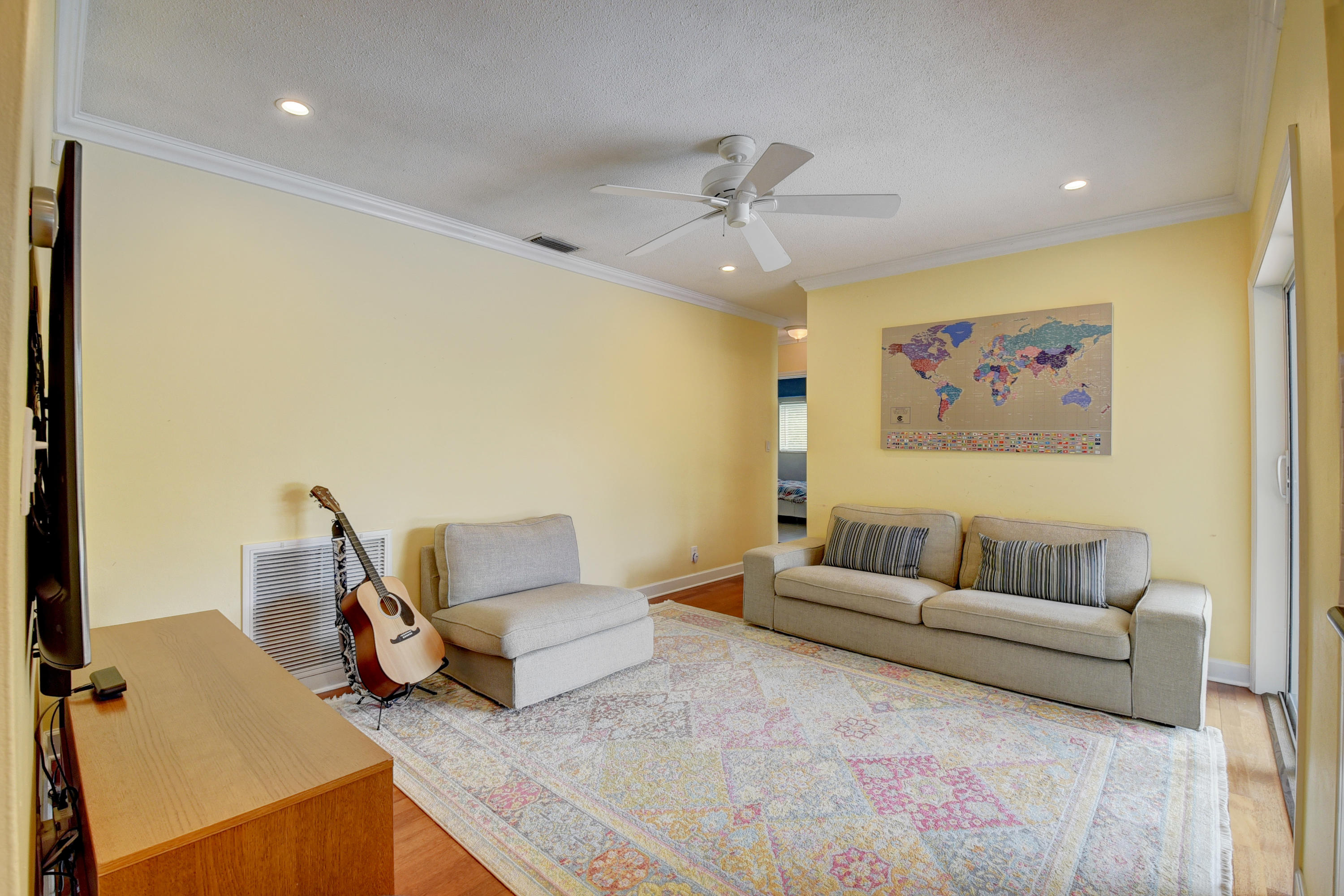 1031 Northwest 6th Street Boca Raton, FL 33486 - Photo 10 of 29 Family room