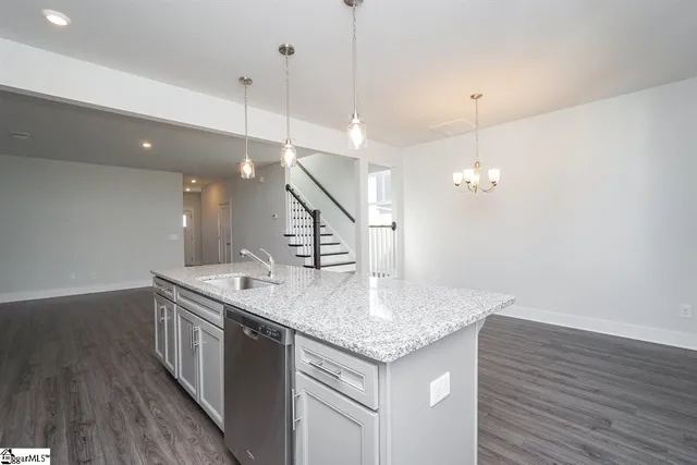 $1,950 | 9 Meteora Way, Greenville, SC 29609