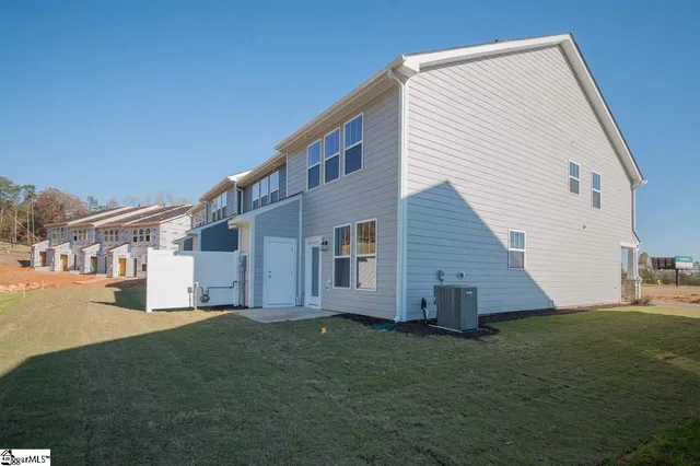 $1,950 | 9 Meteora Way, Greenville, SC 29609