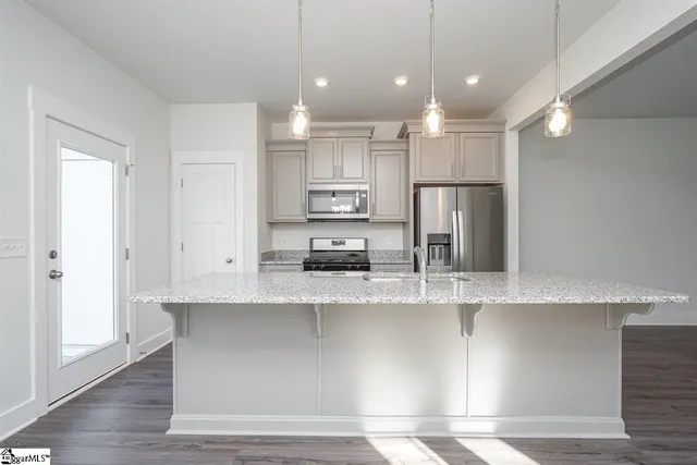 $1,950 | 9 Meteora Way, Greenville, SC 29609