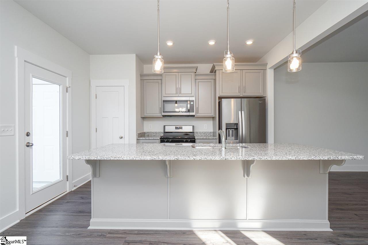 9 Meteora Way Greenville, SC 29609 - Photo 8 of 31