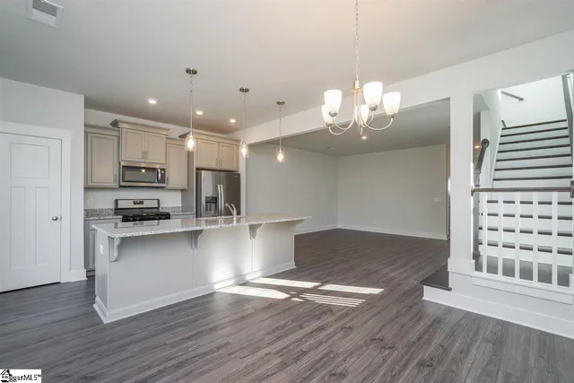 $1,950 | 9 Meteora Way, Greenville, SC 29609