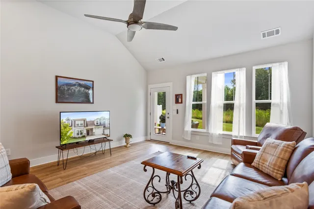 $370,000 | 327 Grange Vly Lane, Central, SC 29630