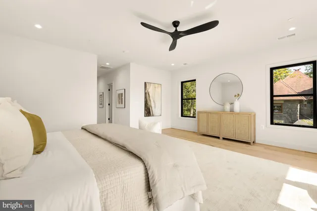 $3,200,000 | 5452 Mohican Road, Bethesda, MD 20816