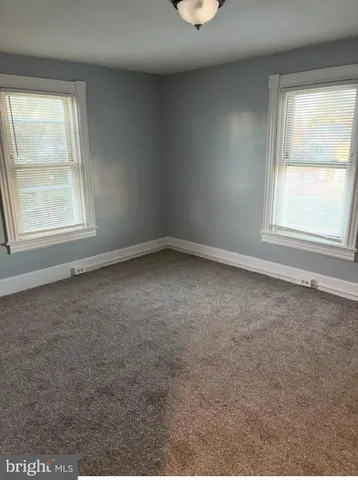 $1,500 | 110 West Adams Street, Paulsboro, NJ 08066