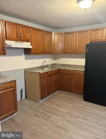 $1,500 | 110 West Adams Street, Paulsboro, NJ 08066