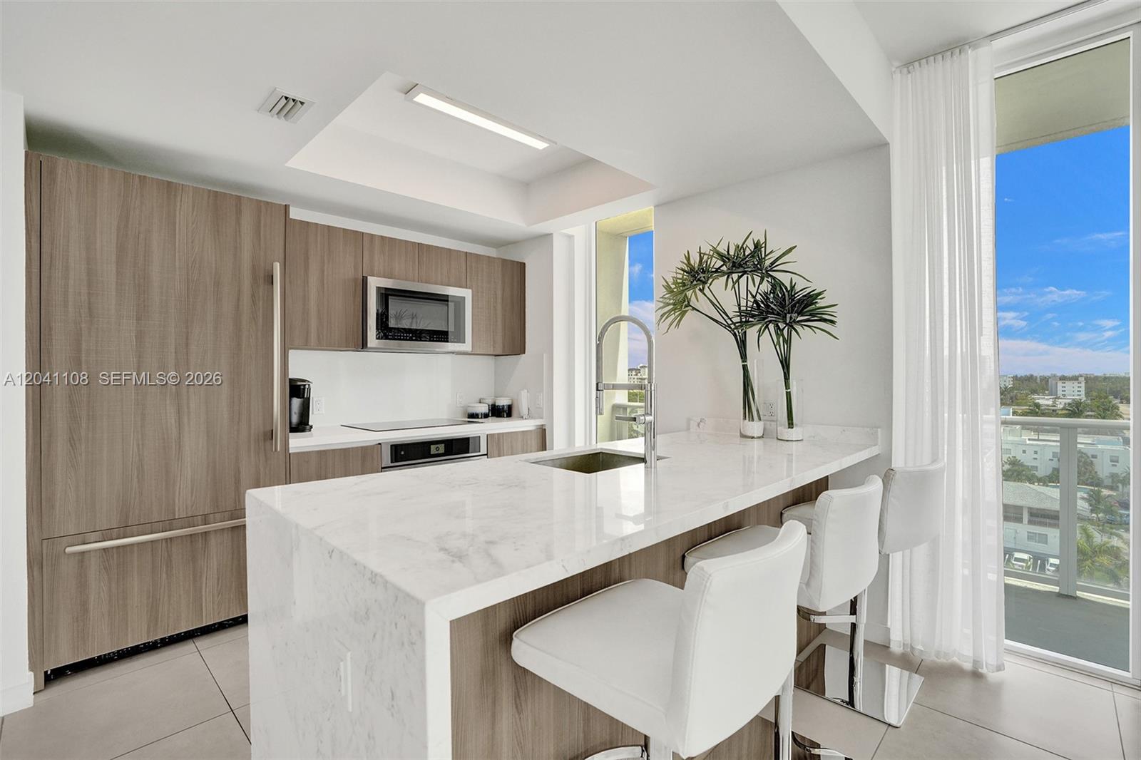401 North Birch Road, Unit 715 Fort Lauderdale, FL 33304 - Photo 27 of 48