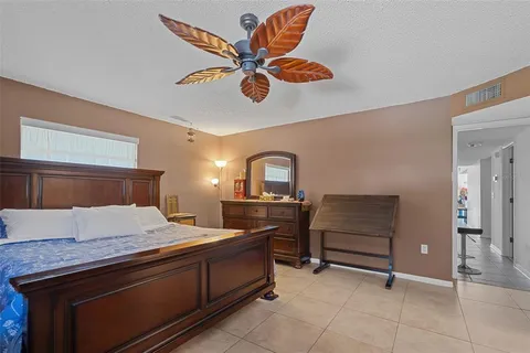 $349,000 | 1811 49th Street North, St. Petersburg, FL 33710