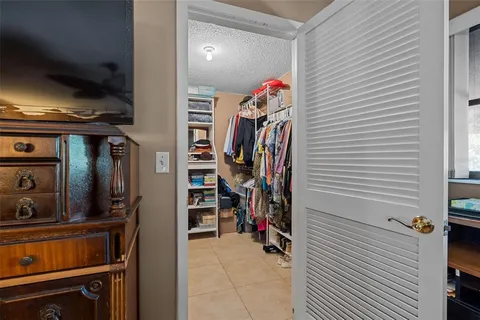 $349,000 | 1811 49th Street North, St. Petersburg, FL 33710