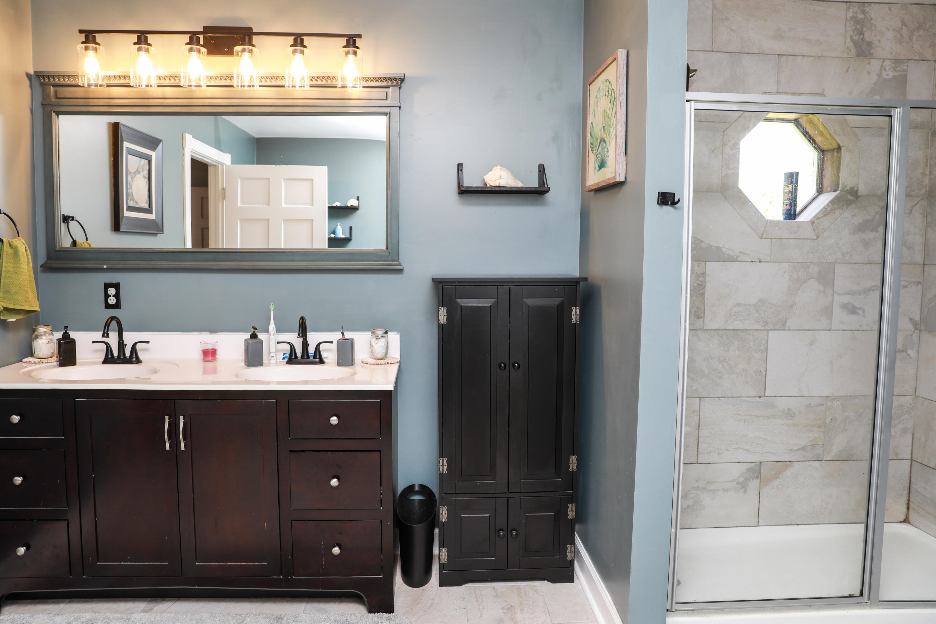 10241 Marshall Road Covington, KY 41015 - Photo 17 of 47