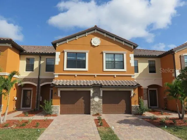 $2,250 | 20410 Lagente Circle, Unit 20410, Venice, FL 34293