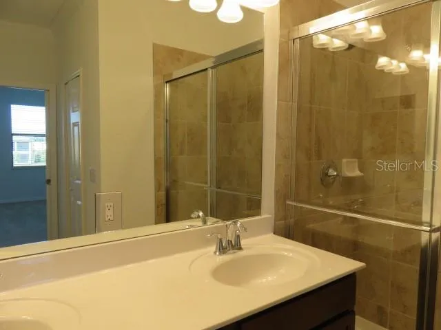 $2,250 | 20410 Lagente Circle, Unit 20410, Venice, FL 34293