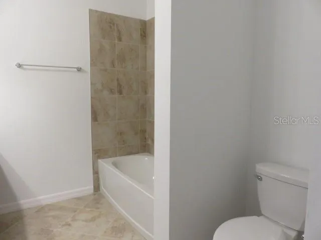 $2,250 | 20410 Lagente Circle, Unit 20410, Venice, FL 34293