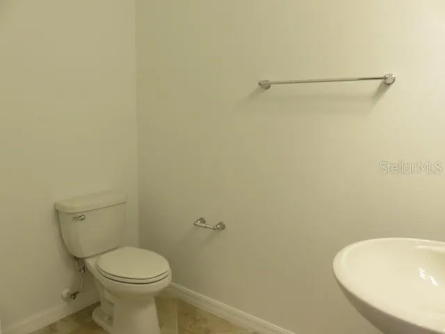 $2,250 | 20410 Lagente Circle, Unit 20410, Venice, FL 34293