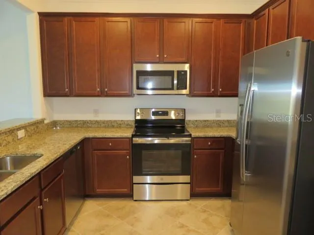 $2,250 | 20410 Lagente Circle, Unit 20410, Venice, FL 34293