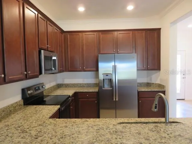 $2,250 | 20410 Lagente Circle, Unit 20410, Venice, FL 34293