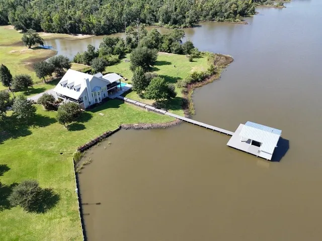 $699,000 | 4225 West Tank Farm Road, Lake Charles, LA 70605