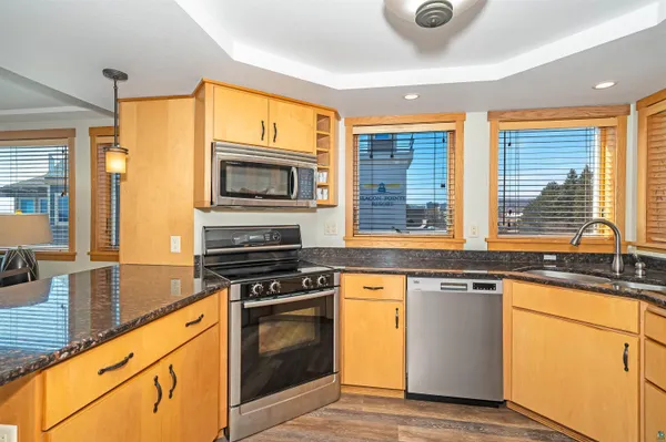 $850,000 | 2126 East Water Street, Unit L306, Duluth, MN 55812