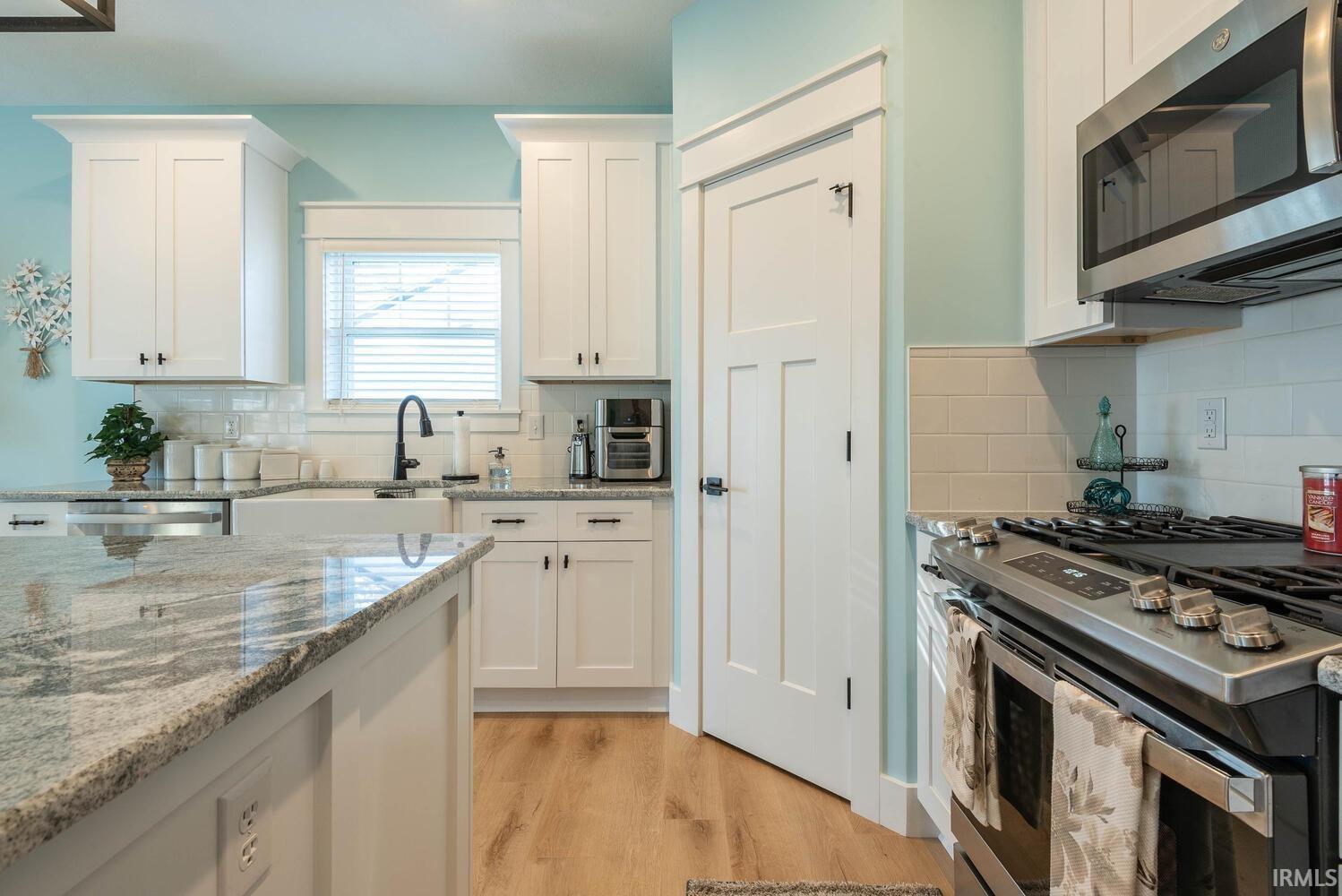 4828 North Angela Way Bloomington, IN 47404 - Photo 11 of 33