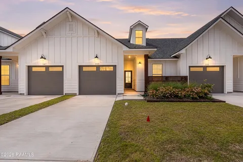 $241,999 | 109 Maplebrook Way, Youngsville, LA 70592