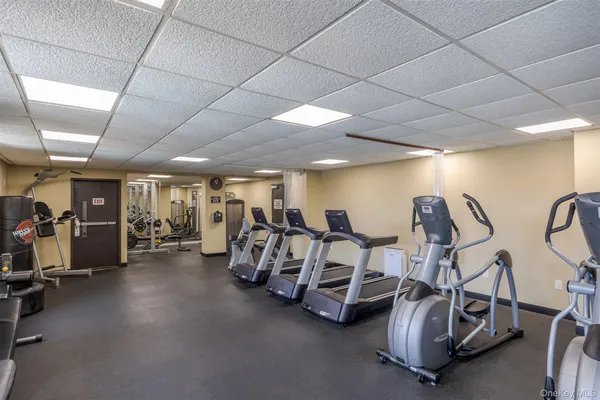 $25,000 | 100 West Broadway, Unit 7F, Long Beach, NY 11561
