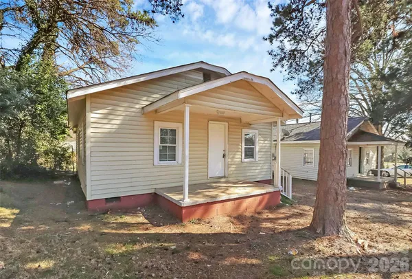 $1,150 | 2510 Hemphill Street, Charlotte, NC 28208