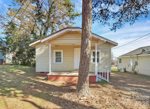 $1,150 | 2510 Hemphill Street, Charlotte, NC 28208