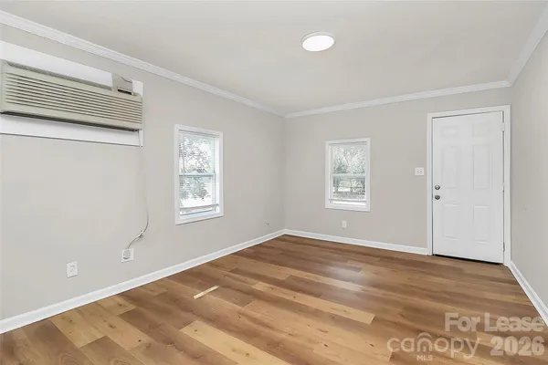 $1,150 | 2510 Hemphill Street, Charlotte, NC 28208