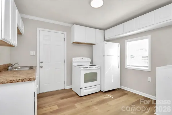 $1,150 | 2510 Hemphill Street, Charlotte, NC 28208