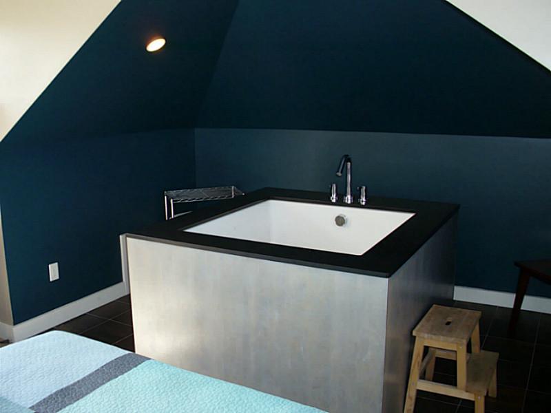 122 Sakonnet Point Road Little Compton, RI 02837 - Photo 7 of 15 Master Bath/Spa.