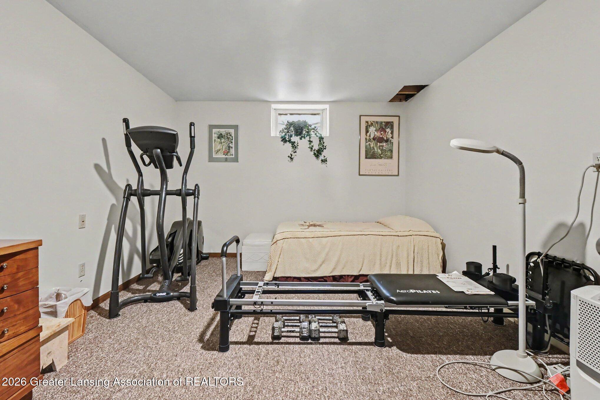 15583 Turner Road Lansing, MI 48906 - Photo 18 of 23 024_file_1011