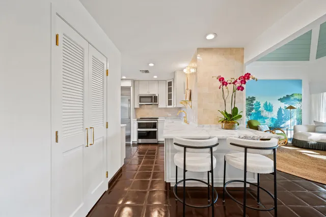 $1,350,000 | 11794 Wimbledon Circle, Wellington, FL 33414