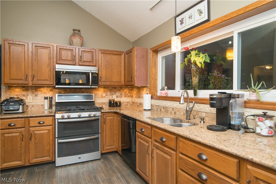 14800 Serfass Road Doylestown, OH 44230 - Photo 18 of 35 Gallery Image 18