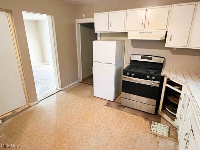 882 Carpenter Street Akron, OH 44310 - Photo 4 of 18 Gallery Image 4