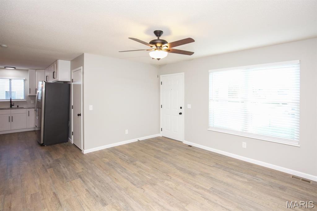 7 Windstream Court St. Peters, MO 63376 - Photo 4 of 22