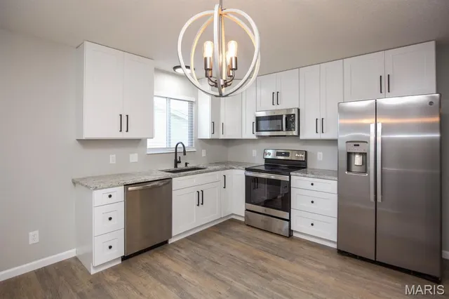 $1,895 | 7 Windstream Court, St. Peters, MO 63376