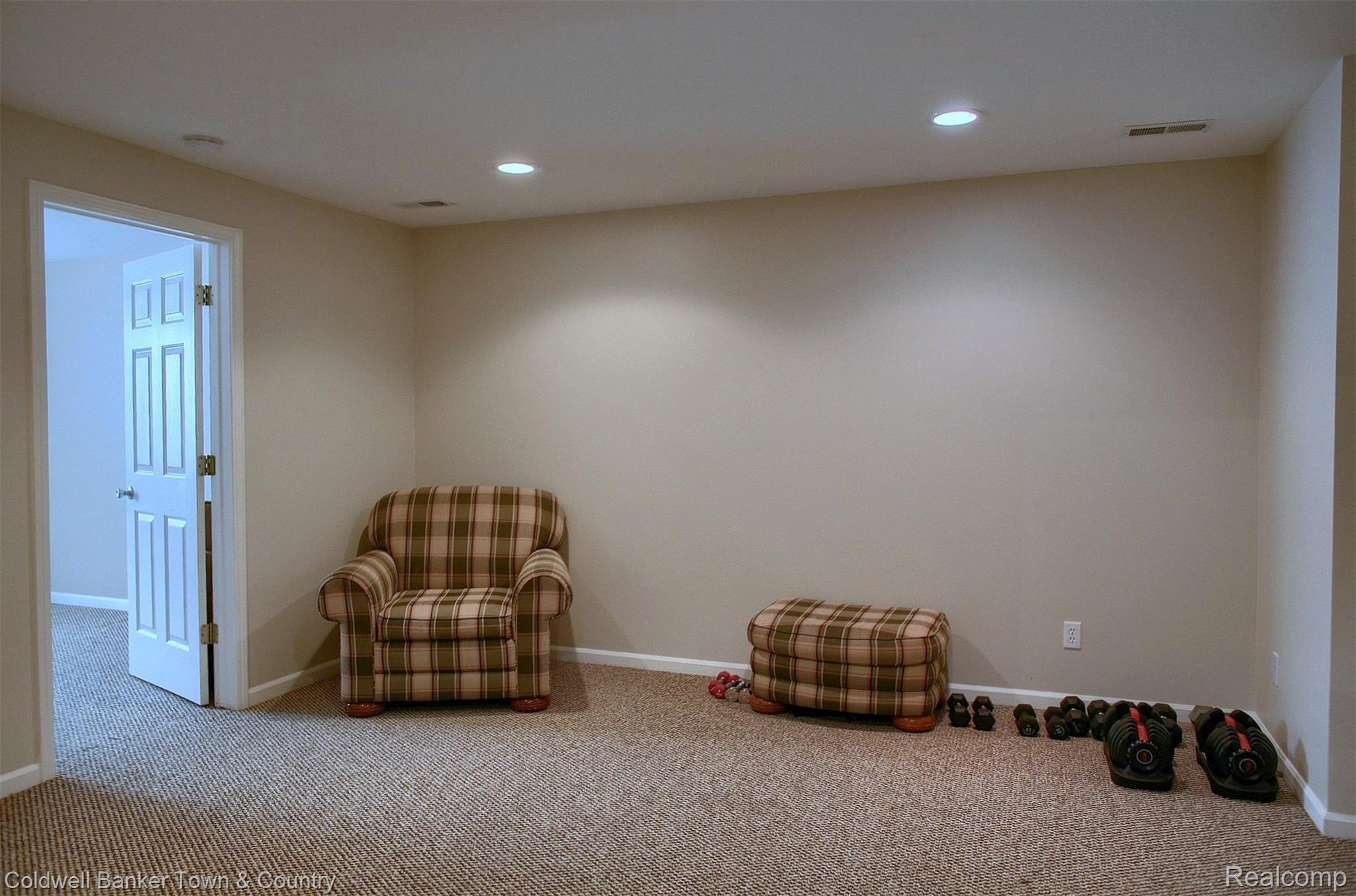 10227 White Road Linden, MI 48451 - Photo 24 of 43 Finished-Lower-Level-2nd-View (2).jpg