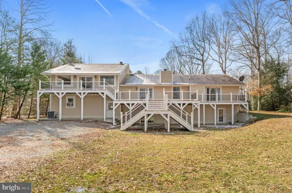 $3,500 | 215 Lakewood Landing Drive, Bumpass, VA 23024