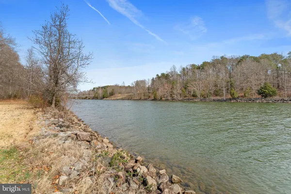 $3,500 | 215 Lakewood Landing Drive, Bumpass, VA 23024