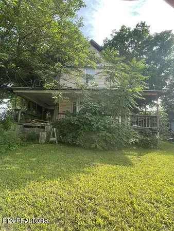 $109,875 | 414 Emory Drive, Harriman, TN 37748