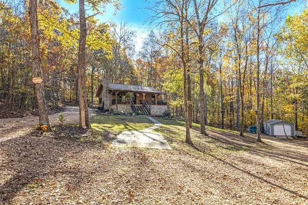 $509,900 | 5833 Dewey Carr Road, Bethpage, TN 37022