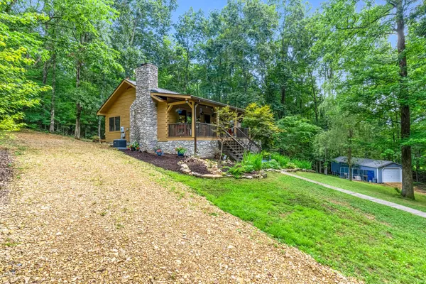$509,900 | 5833 Dewey Carr Road, Bethpage, TN 37022