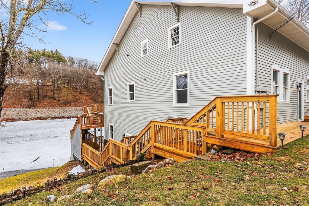 286 Grove Street, Unit A Clinton, MA 01510 - Photo 38 of 42 Gallery Image 38