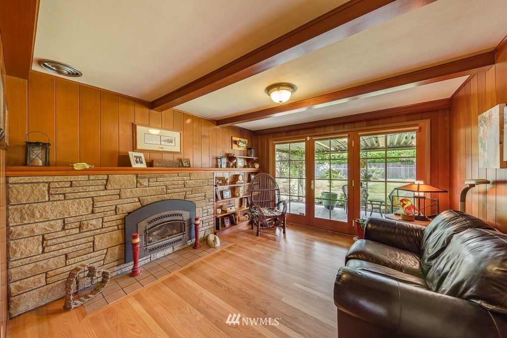 725 Rucker Avenue Everett, WA 98201 - Photo 16 of 20