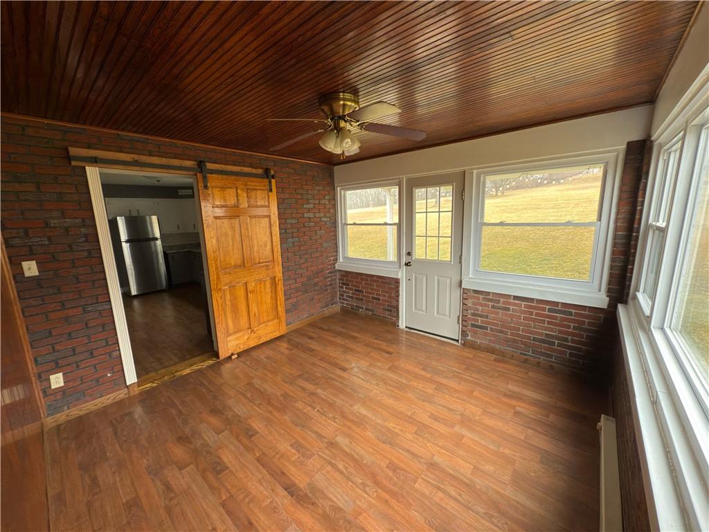 1510 Butler Road Worthington, PA 16262 - Photo 12 of 15 Sun Room!
