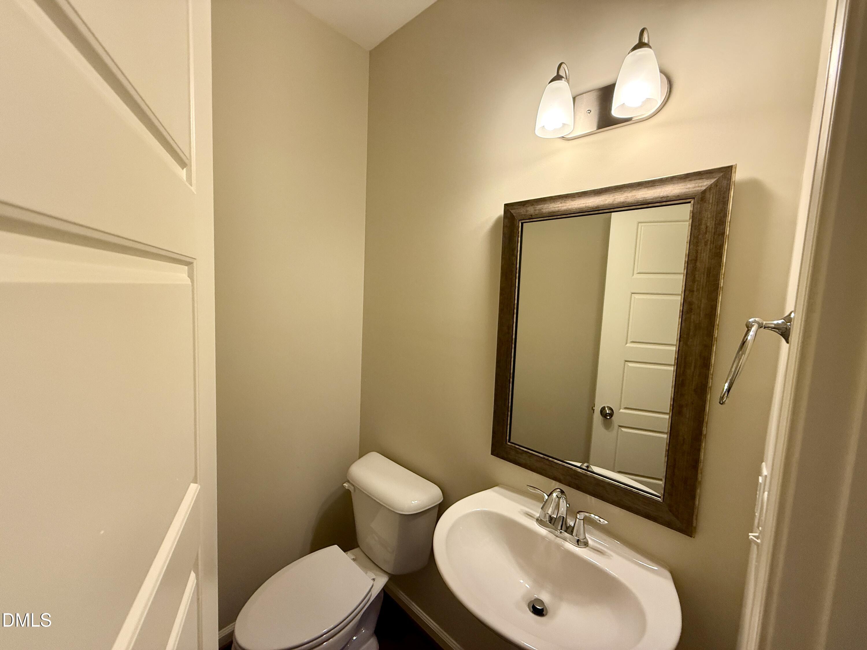 1008 Midtowne Way Durham, NC 27713 - Photo 10 of 21 IMG_4199