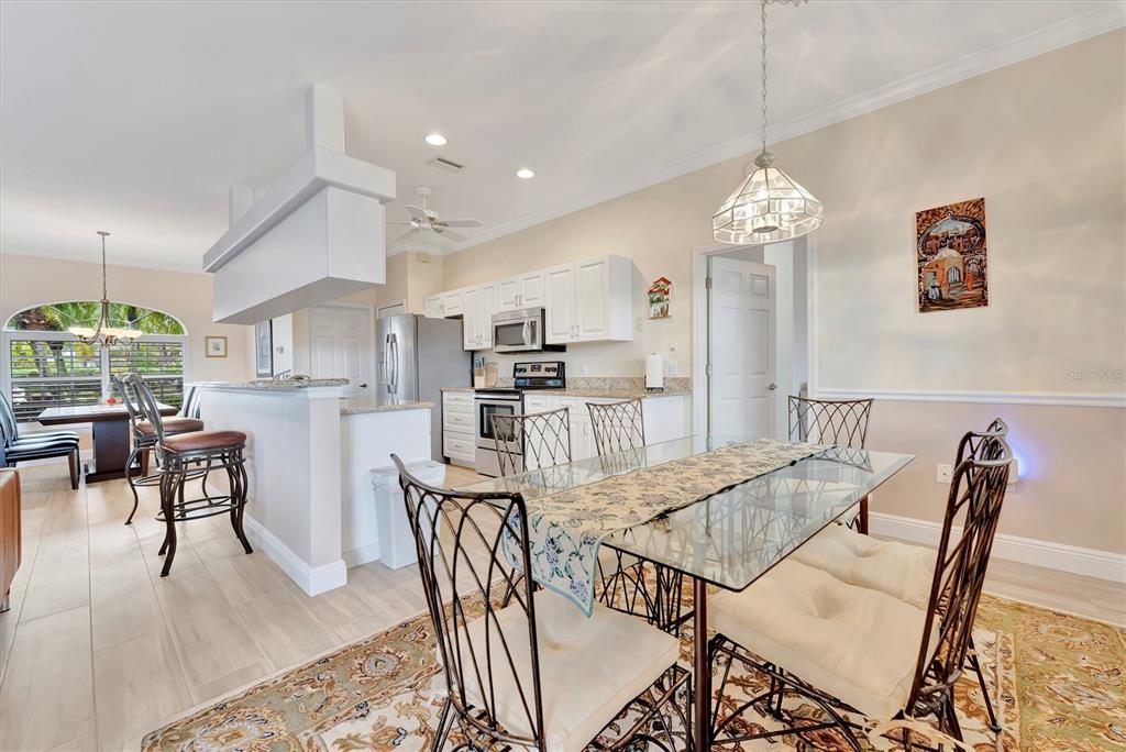 6738 Peach Tree Creek Road Bradenton, FL 34203 - Photo 13 of 49