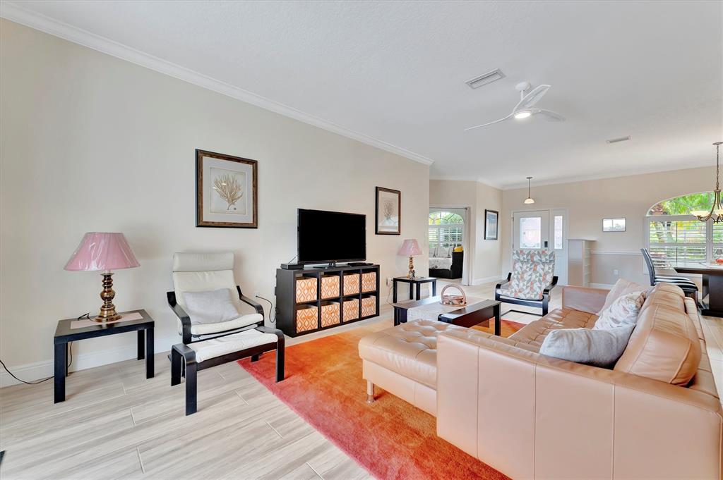 6738 Peach Tree Creek Road Bradenton, FL 34203 - Photo 15 of 49