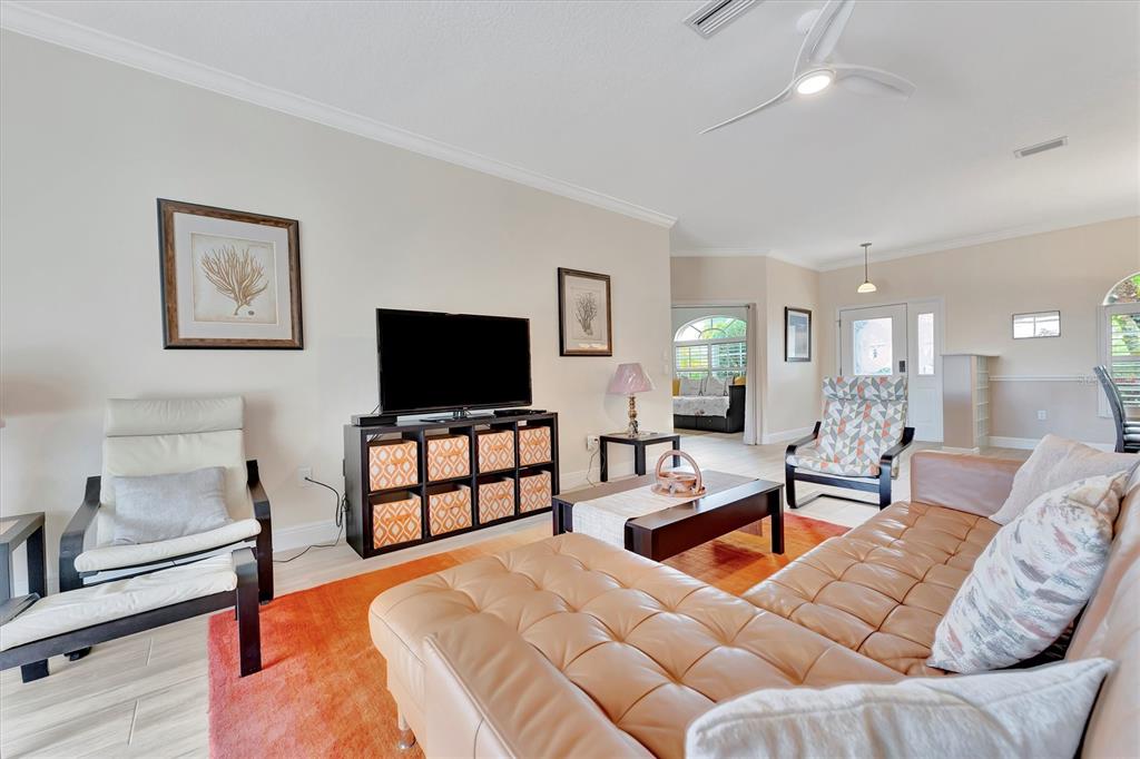 6738 Peach Tree Creek Road Bradenton, FL 34203 - Photo 16 of 49