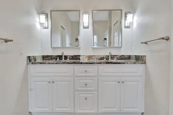 $4,500 | 6738 Peach Tree Creek Road, Bradenton, FL 34203